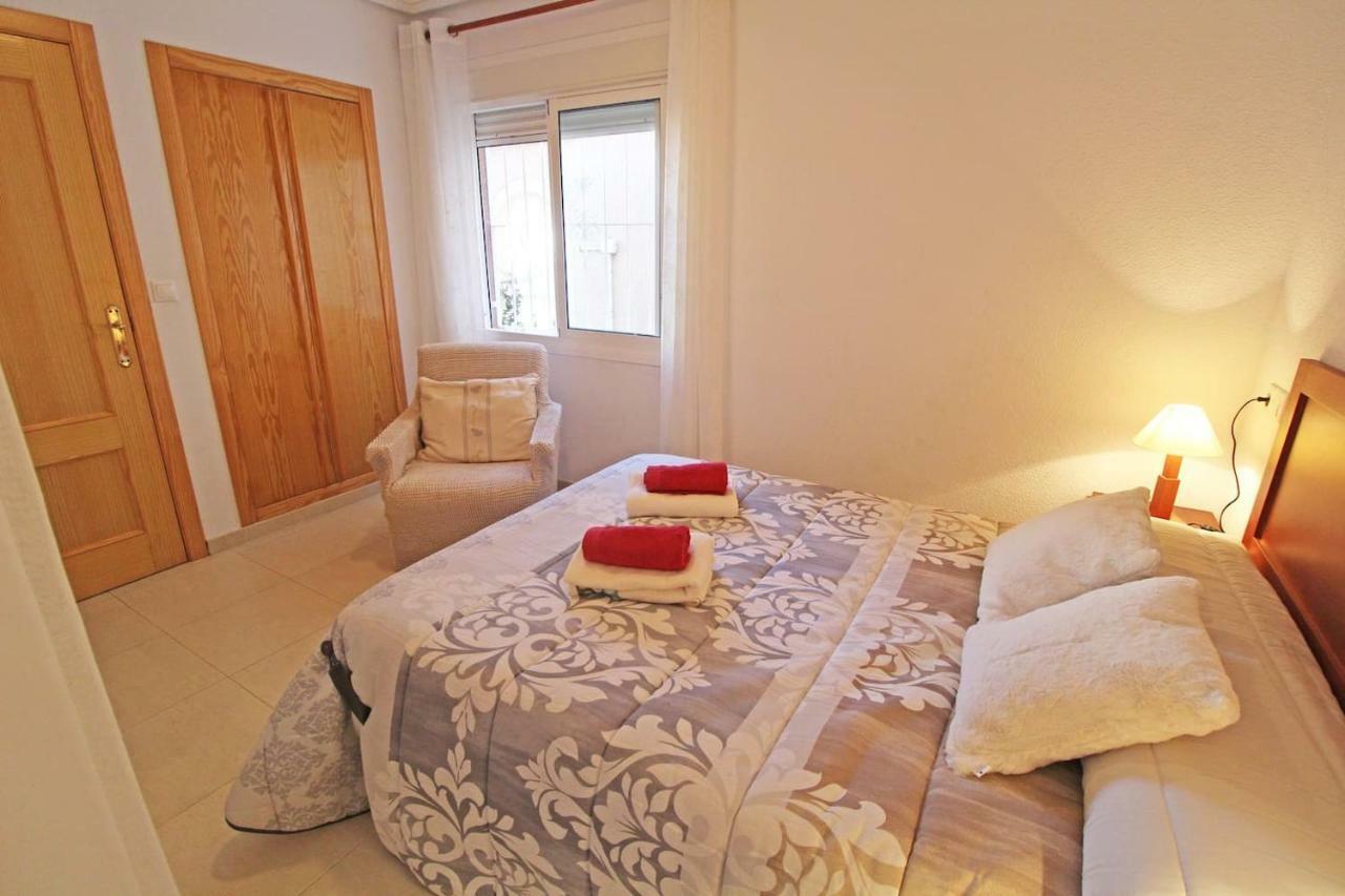 גראן אלקנט Bungalow Con Terraza, Piscina Y Vistas Al Mar מראה חיצוני תמונה